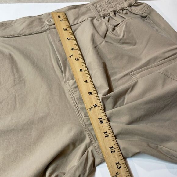 Willit Womens Tan Cargo Stretch Shorts Sz L - Picture 7 of 10